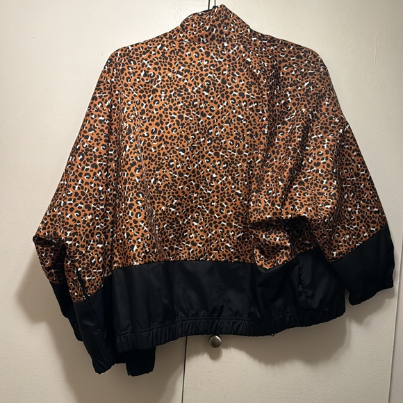 Nike Nylon Windbreaker Jacket - Picture 9 of 9